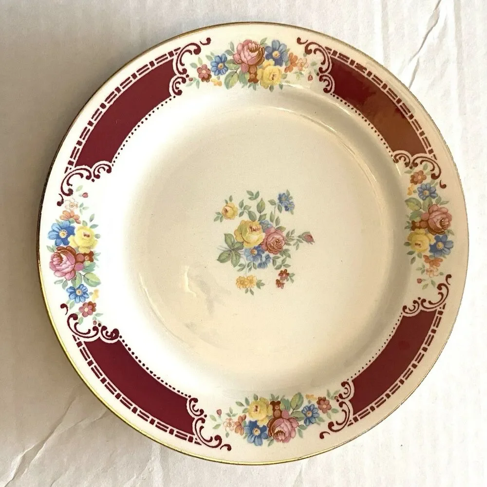 Vintage Homer Laughlin Majestic Brittany Lady Alice 6.25
